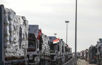 مصر تطلق أكبر قافلة مساعدات إنسانيَّة إلى قطاع غزَّة