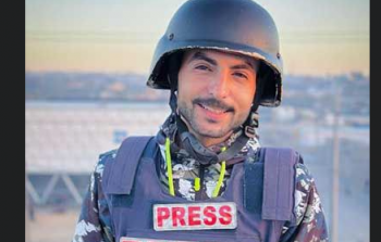 استشهاد الإعلاميِّ أحمد أبو الرُّوس في قصف الاحتلال على مخيَّم النُّصيرات