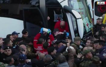 وصول الأسرى المُحرَّرين في صفقة 