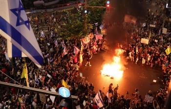 غضب بـ (إسرائيل) من إعلان حماس وقف إطلاق سراح الأسرى.. وهذه أبرز ردود الفعل