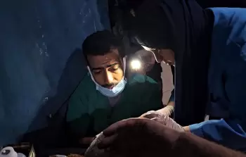 مسؤول فلسطيني: (إسرائيل) تنتهك اتفاق وقف إطلاق النار وتعرقل إجلاء ألاف الجرحى من غزَّة