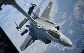 200 منظمة تحثُّ الدُّول المنتجة لطائرات 