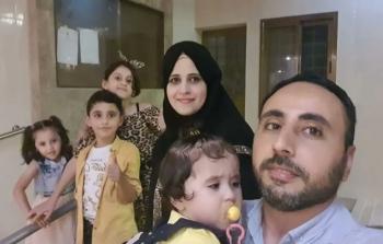 فقد جميع أفراد عائلته... شهادة صحفيّ فلسطينيّ بعد تحرُّره من سجون الاحتلال