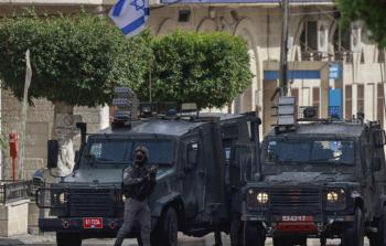 بينهم زوجة أسير.. الاحتلال يشنُّ حملة اعتقالات في الضّفّة الغربيّة