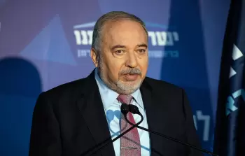 ليبرمان يهاجم نتنياهو: 