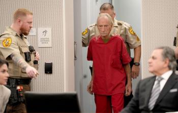 القاتل جوزيف تشوبا داخل المحكمة