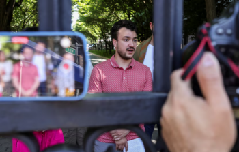 مَن هو محمود خليل الذي اعتقلته إدارة ترامب مِن حرم جامعة كولومبيا؟