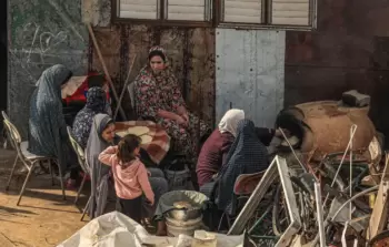 العالم يحيي يوم المرأة ونساء غزَّة يصارعن من أجل البقاء