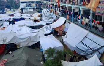 مراكز الإيواء في غزة.. طوابير جوع ومعاناة متفاقمة في ظل الحصار