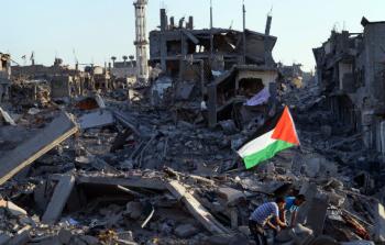 الغزِّيون في مواجهة التَّهجير.. صمودٌ أسطوري يُفشل مخططات الاحتلال