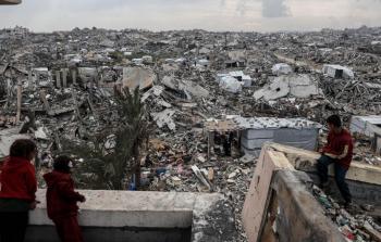 حمزة وعبيدة... طفلان يصارعان مشاعر فقد أسرتهما في رمضان