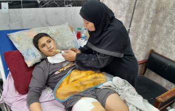 شظيةُ صاروخ إسرائيلي تحرم الطِّفل عبد الهادي الطَّعام