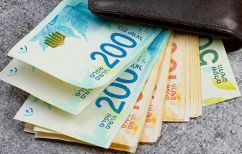 أسعار صرف العملات مقابل الشيكل في فلسطين اليوم السبت 26 أبريل 2025