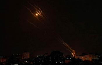 ليبرمان: الصواريخ لا تزال تطلق من غزة والحكومة تتحدث عن النصر الكامل