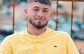 في ظلمة السِّجن.. تجويع وتعذيب يزهقان روح الأسير 