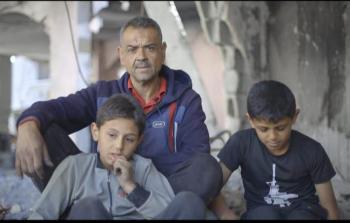 رجل بعشرة قلوب.. أبو محمد الكحلوت وصراعه من أجل البقاء