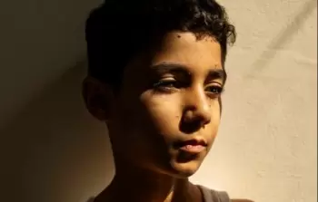 صورة طفل من غزَّة تحصد 