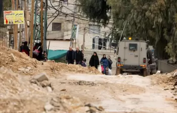 نازحو مخيمات شمال الضفة.. أوضاع كارثية ووعود حكومية 