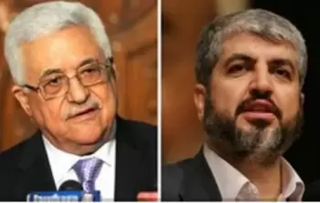 بين عباس ومشعل.. من يختاره الفلسطينيون لقيادة المرحلة المقبلة؟