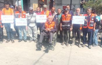 موظفو بلدية غزة بلا أجور.. أجساد منهكة وأرواح تقاوم