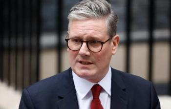 800 محام وقاض يطالبون ستارمر بفرض عقوبات على (إسرائيل)