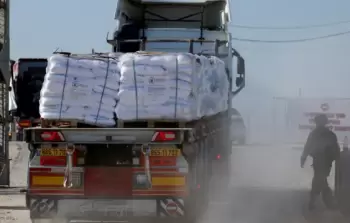 اللجنة المشتركة للاجئين ترفض خطط الاحتلال لتحويل المُساعدات لأداة إذلال