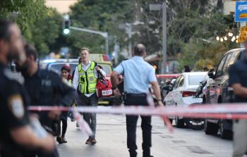 تصاعد العنف في (تل أبيب).. عصابات مراهقين تبث الرُّعب في شوارع المدينة