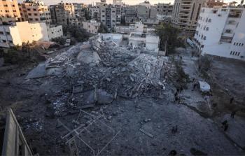 غزة بين قصف الأبراج وصمود السكان.. معركة على الوجود