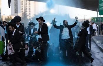 مفاجأة سياسية: 