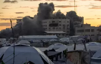 الغارديان: استهدف مدارس النازحين في غزة خطة 