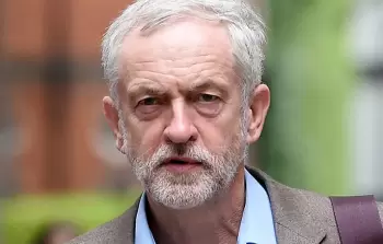 بريطانيا تُسقط التُّهم الموجَّهة إلى كوربين على خلفية مشاركته في مظاهرة مؤيدة لفلسطين