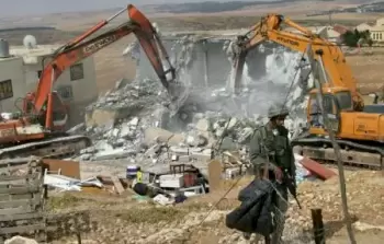 الاحتلال يهدم 15 منزلًا في النقب المحتل