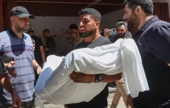 فجر الانتظار.. دماء المجوَّعين تسبق شاحنات المساعدات