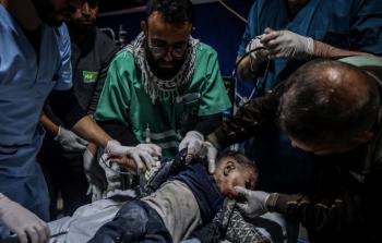 الهمص: لا أسرّة متوفرة في مستشفيات غزَّة جراء تدفق المصابين