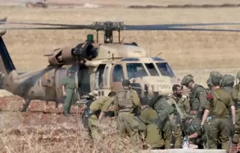 إصابة جندي إسرائيلي بجروح خطيرة بقذيفة هاون جنوب قطاع غزة