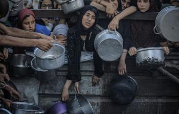 مدير الإغاثة الطبية: غزَّة دخلت مرحلة الخطر من المجاعة ونتوقع موتًا جماعيًّا من النِّساء والأطفال