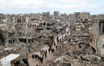 نزوح بلا ملاذ.. غزة تضيق والنازحون يبحثون عن حياة تحت الرماد