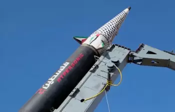 القوَّات المُسلَّحة اليمنيَّة تنفِّذ سلسلة عملياتٍ عسكريَّة في الأراضي المُحتلَّة وتدرس خيارات تصعيدية