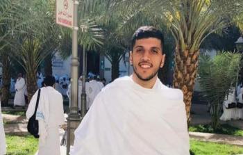 ابتسامة في الكفن.. عمر رحل قبل أن تفرح به أمه