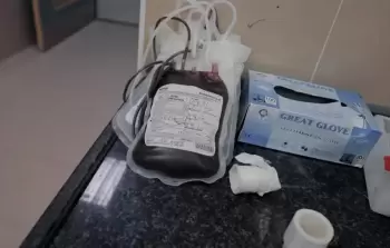 مختبرات غزة تواجه كارثة إنسانية.. نقص حاد في وحدات الدم