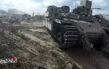 المقاومة تضرب مواقع آليات الاحتلال ومواقع عسكريّة في خان يونس