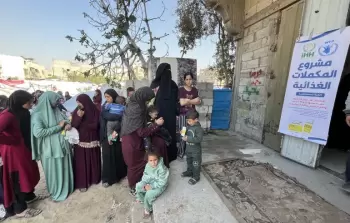 المكمِّلات الغذائيَّة في غزَّة... حين يتحوَّل 