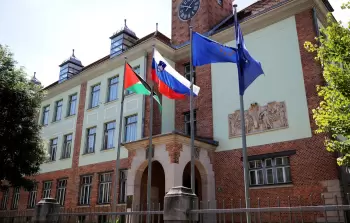 سلوفينيا تحظر استيراد السلع من المستوطنات وتكثف دعمها لغزة