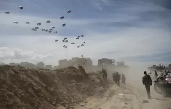 الدفاع المدني يدعو لاعتماد طرق آمنة ومنظَّمة لإيصال المساعدات إلى غزَّة