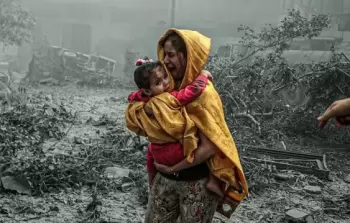 الأطفال في غزة.. أرقام تكشف مأساة جيل يواجه الحرب والجوع والنزوح