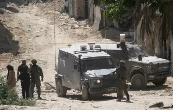 الاحتلال يُواصل انتهاكاته ويشنُّ حملة اعتقالات في الضَّفة الغربيَّة