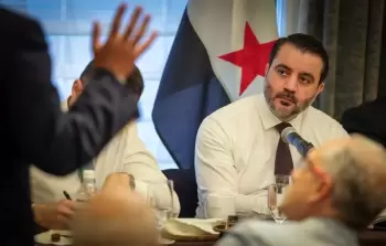 وزير الخارجية السوري يلتقي بوفد 