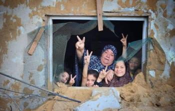 رغم الخطر والقصف.. الغزيون يتحدّون مخطط التهجير ويرفضون النزوح القسري