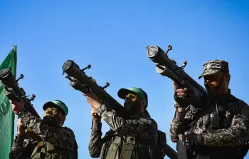 السلاح الذي يريدون انتزاعه من حماس