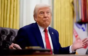 ترامب يتوقَّع نهاية قريبة لحرب غزَّة... ويعلِّق على مجزرة مجمَّع ناصر